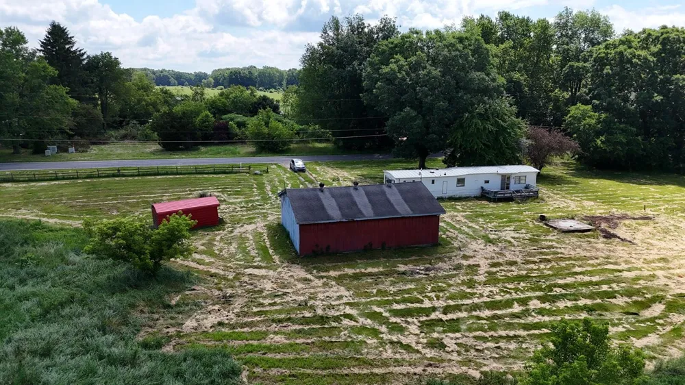 9500 Meridian Road Henrietta Township, MI 49272
