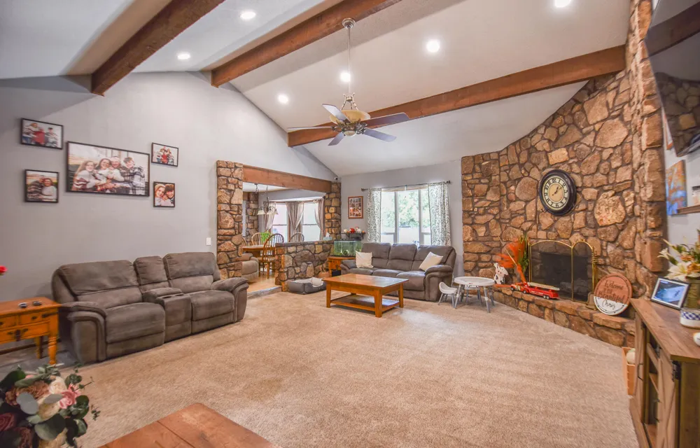 17 Linda Lane Coldwater City, MI 49036