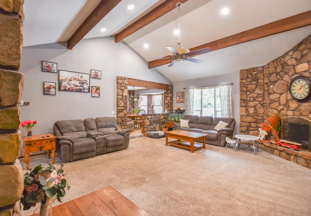 17 Linda Lane Coldwater City, MI 49036