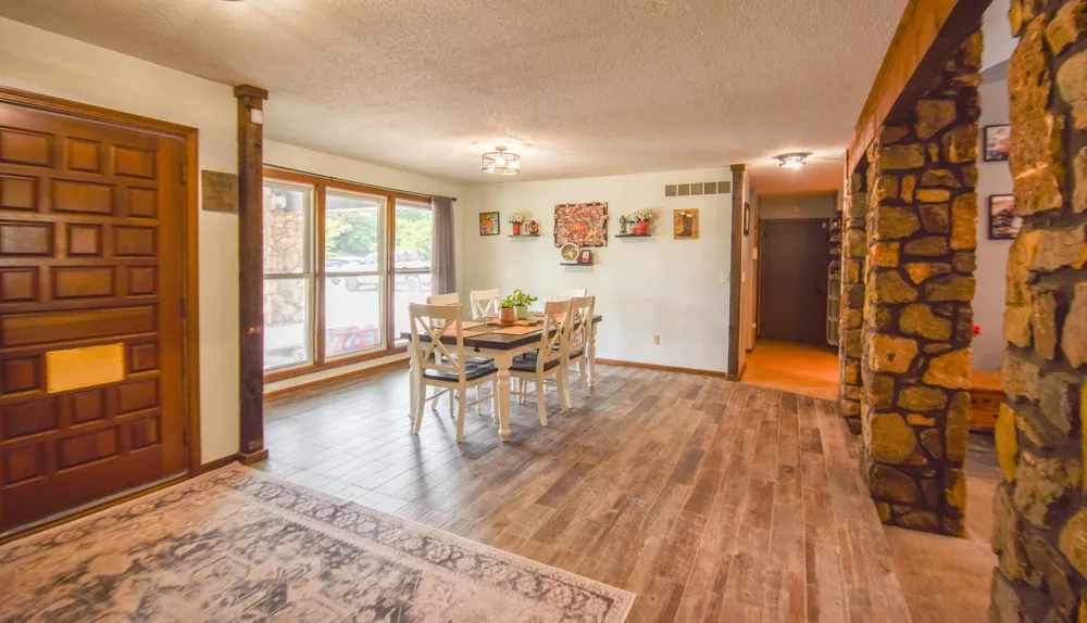 17 Linda Lane Coldwater City, MI 49036