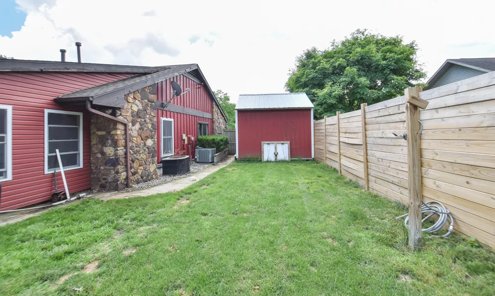 17 Linda Lane Coldwater City, MI 49036