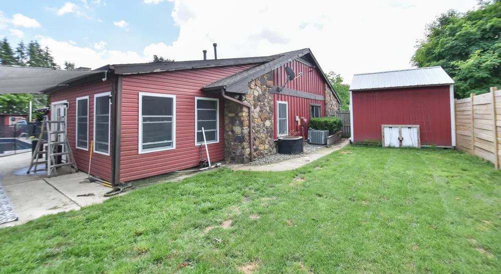 17 Linda Lane Coldwater City, MI 49036