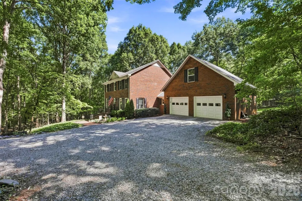 6366 Green Oak Drive Stanfield, NC 28163