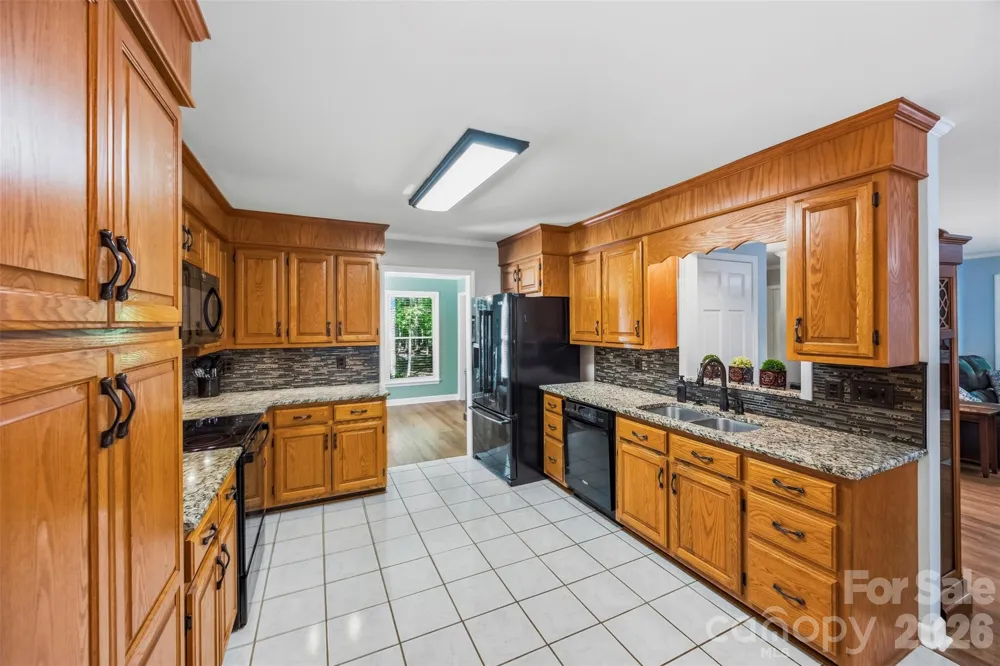 6366 Green Oak Drive Stanfield, NC 28163