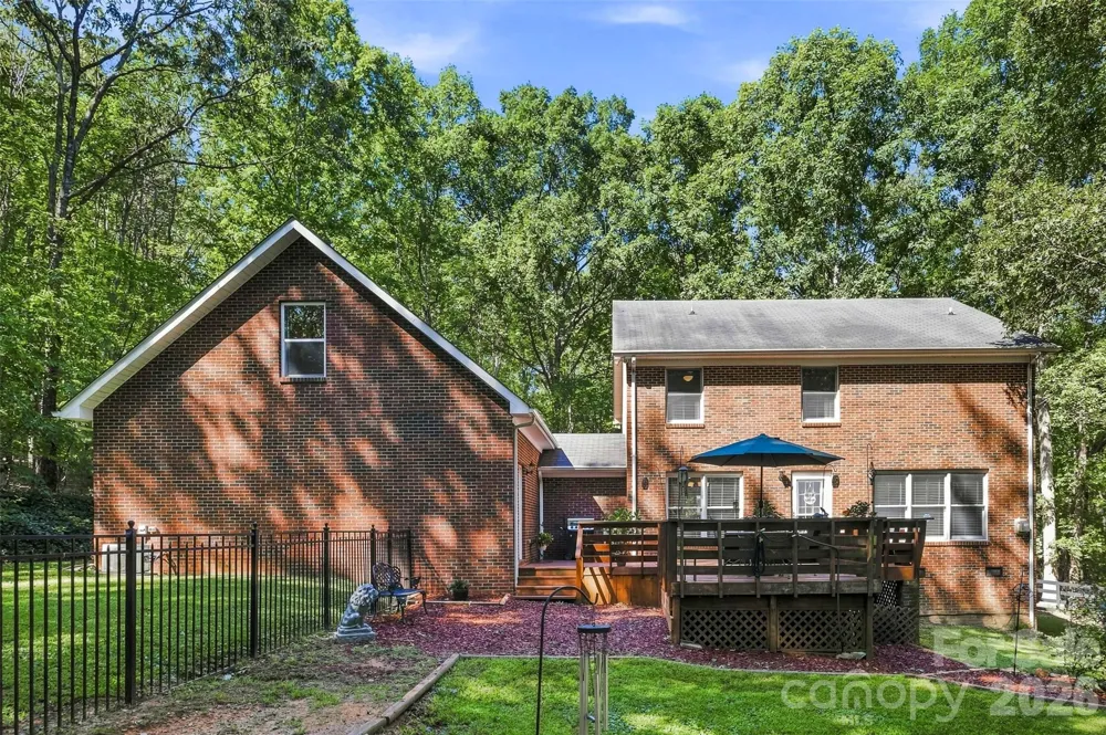 6366 Green Oak Drive Stanfield, NC 28163