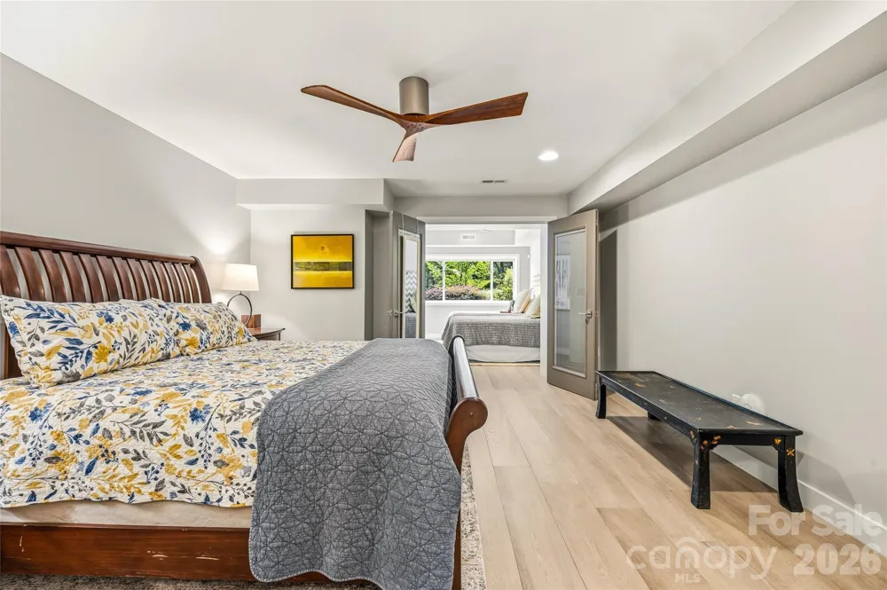 233 Tanglewood Lane Saluda, NC 28773