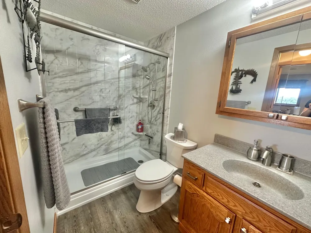 808 Lake Chapeau Drive #202 Albert Lea, MN 56007
