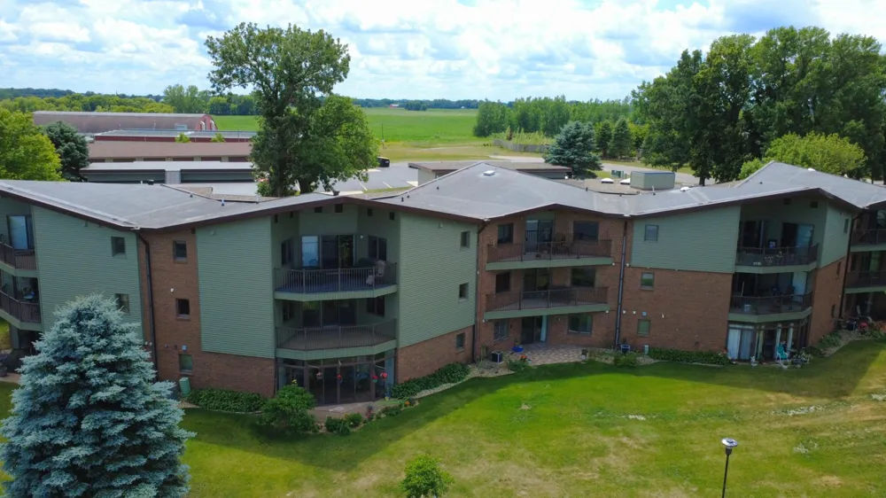808 Lake Chapeau Drive #202 Albert Lea, MN 56007