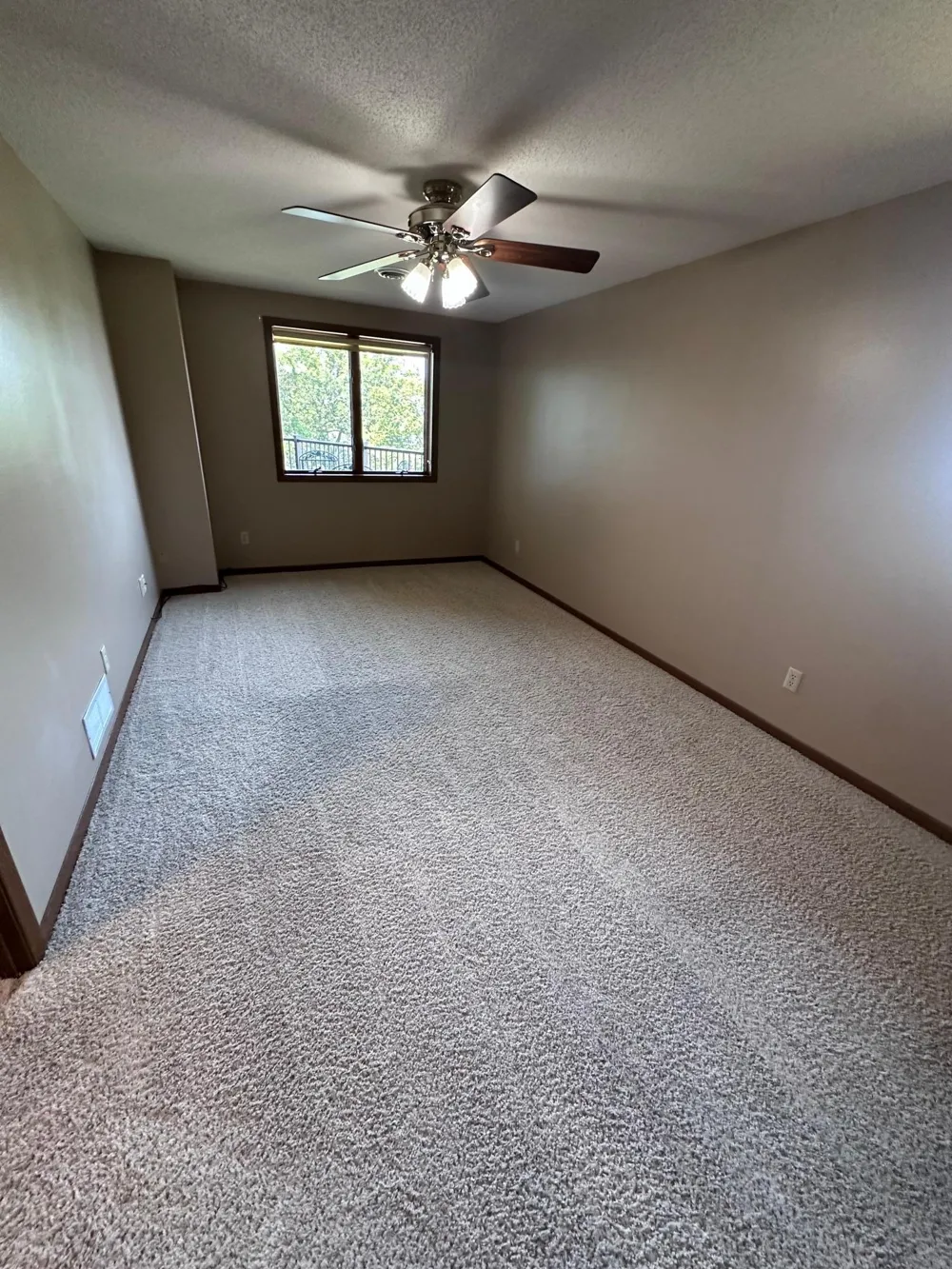 808 Lake Chapeau Drive #202 Albert Lea, MN 56007