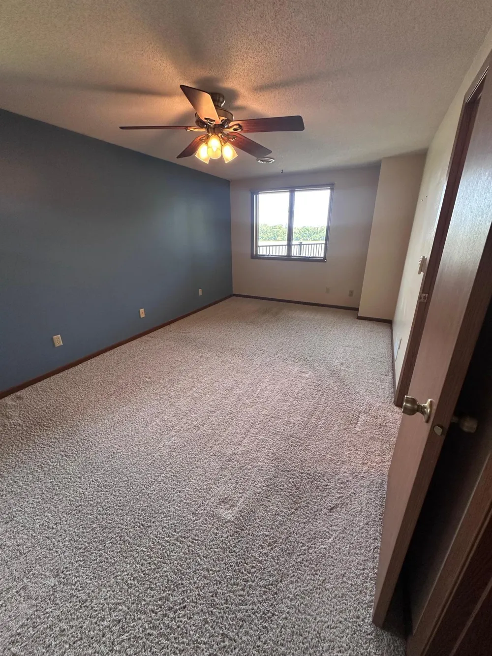 808 Lake Chapeau Drive #202 Albert Lea, MN 56007