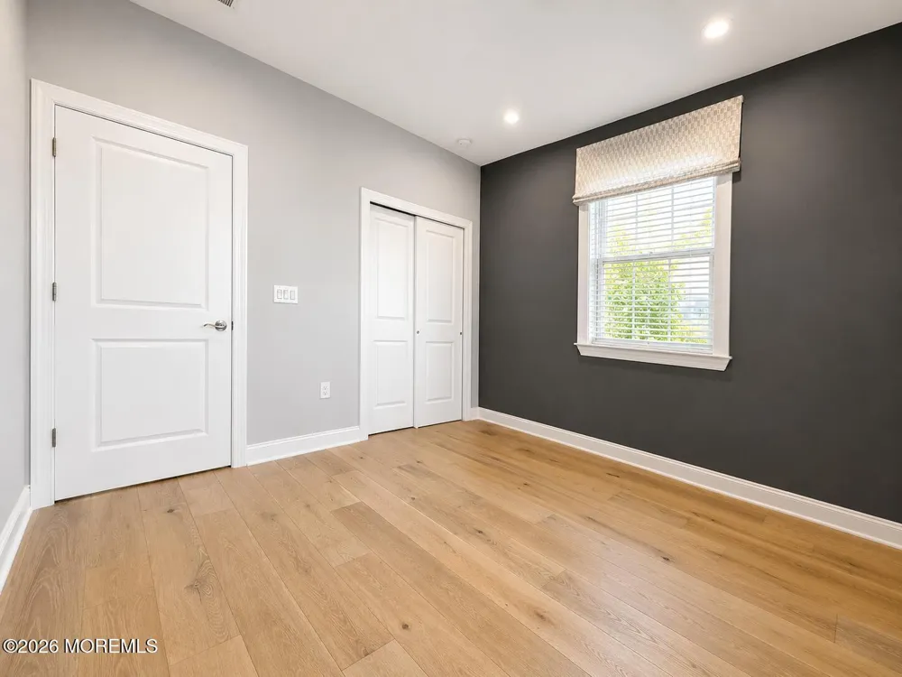 22 Chapel Lane Wall, NJ 07753