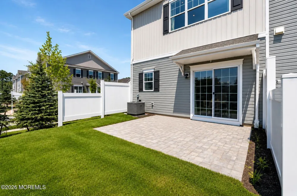 22 Chapel Lane Wall, NJ 07753