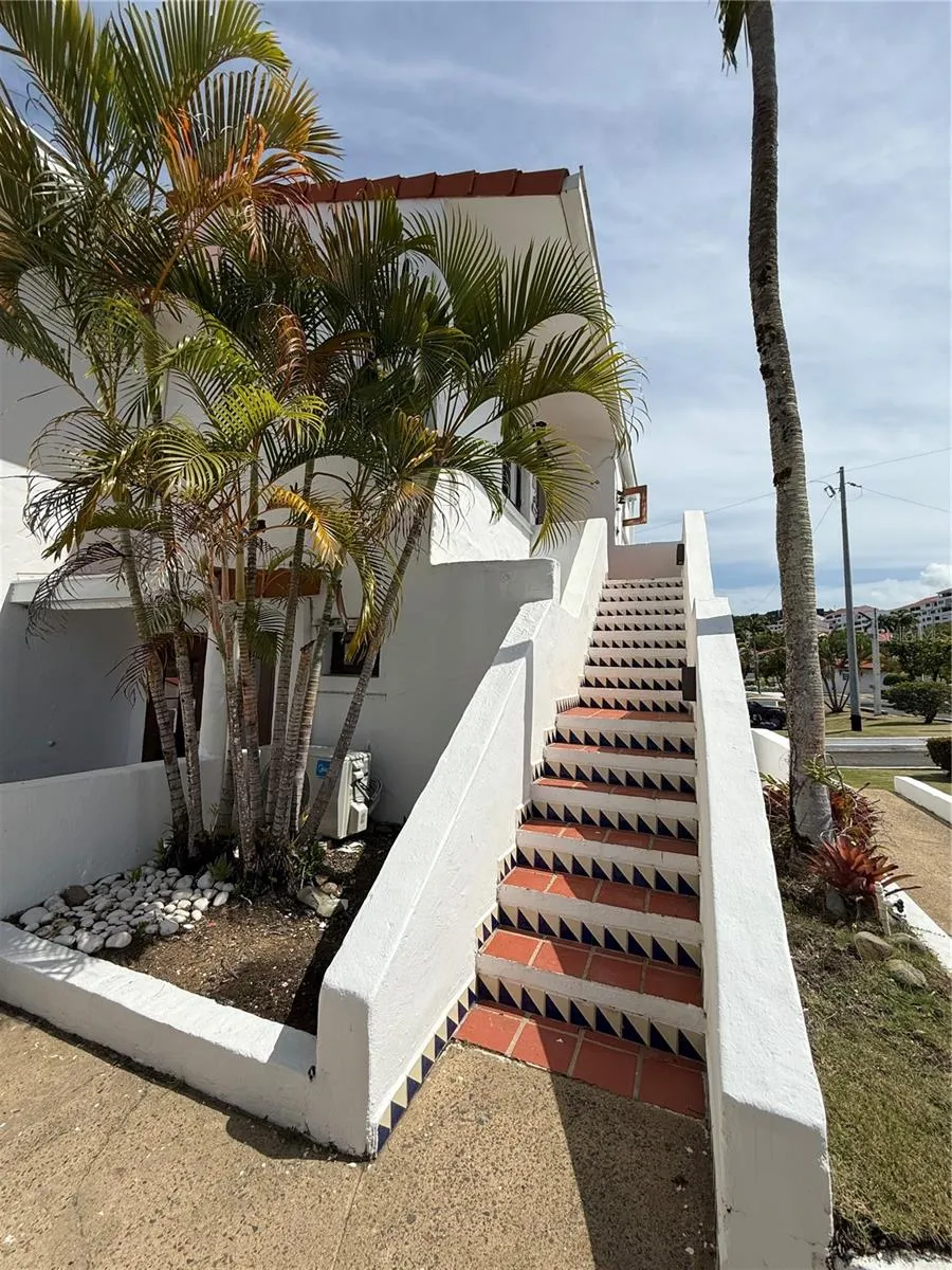 Cluster 2 6000 RIO MAR BOULEVARD #5D Rio Grande, PR 00745