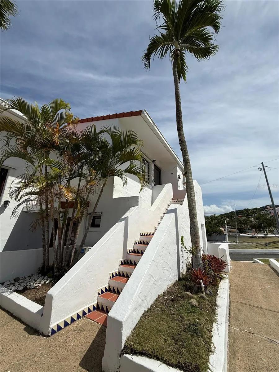 Cluster 2 6000 RIO MAR BOULEVARD #5D Rio Grande, PR 00745