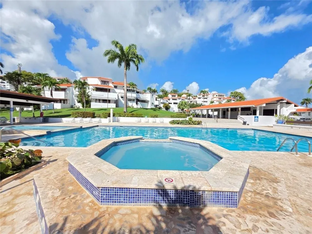 Cluster 2 6000 RIO MAR BOULEVARD #5D Rio Grande, PR 00745