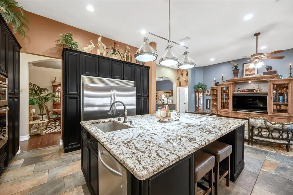 1128 LUMSDEN TRACE CIRCLE Valrico, FL 33594