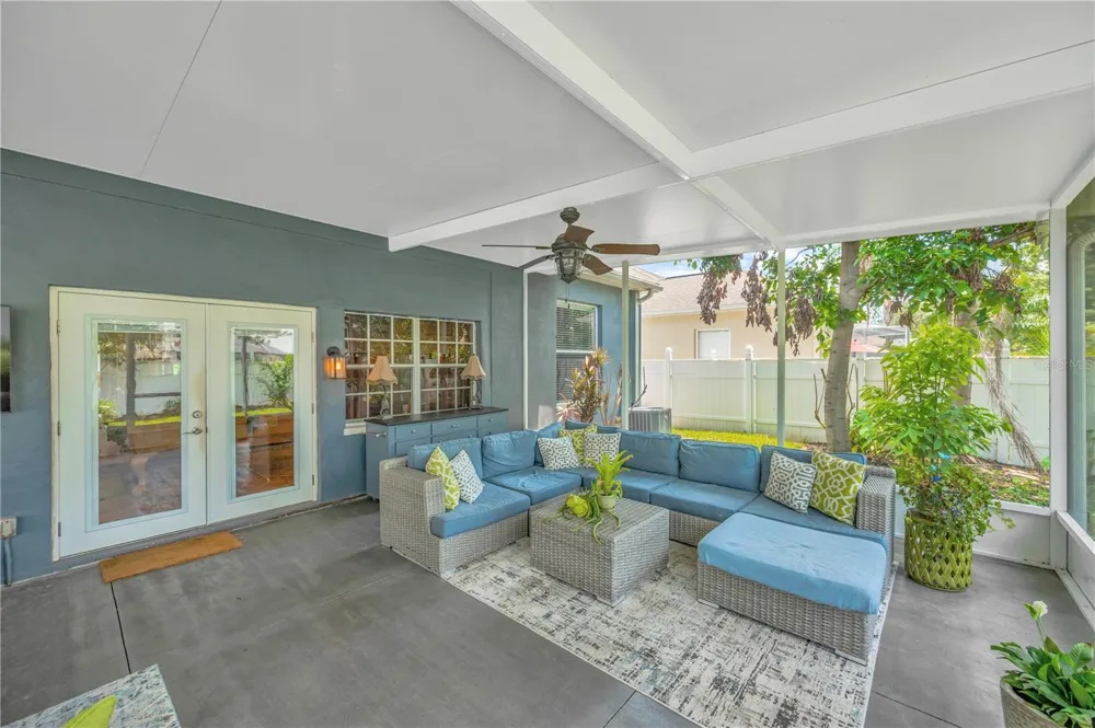 1128 LUMSDEN TRACE CIRCLE Valrico, FL 33594