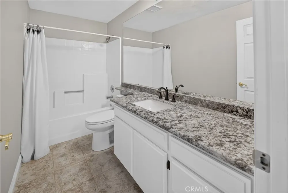 35962 52nd E Palmdale, CA 93552