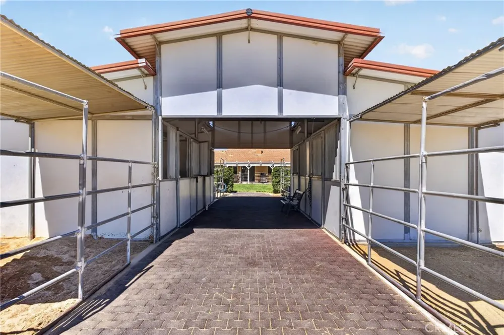 35962 52nd E Palmdale, CA 93552