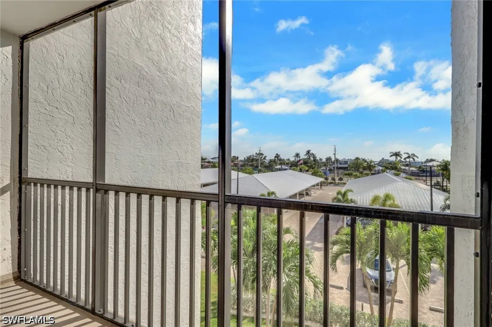 ESTERO BOULEVARD #301 Fort Myers Beach, FL 33931