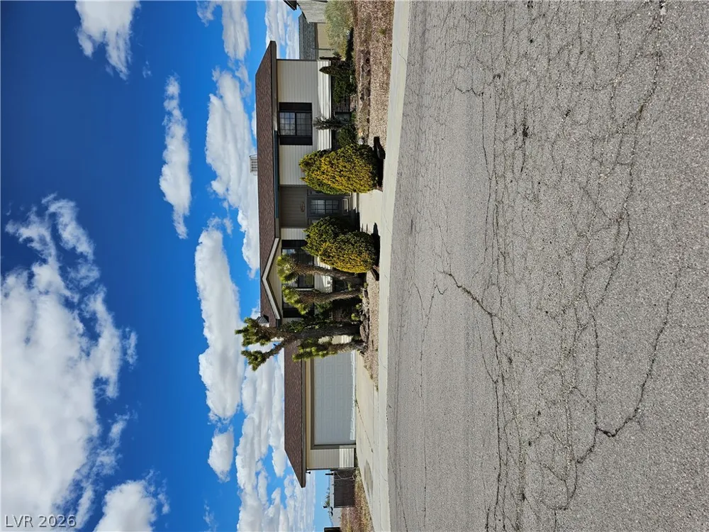 1610 Shadscale Court Tonopah, NV 89049