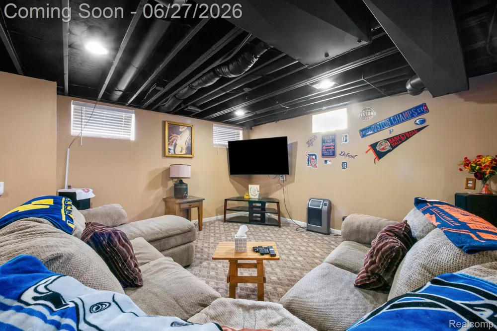 6552 Florence Lane Van Buren Charter Township, MI 48111
