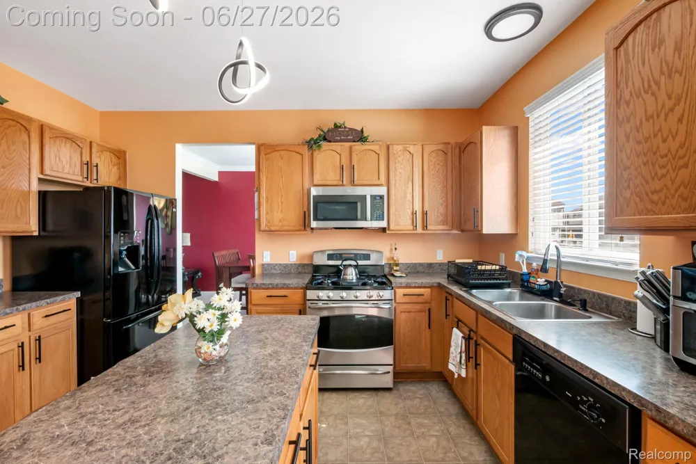 6552 Florence Lane Van Buren Charter Township, MI 48111