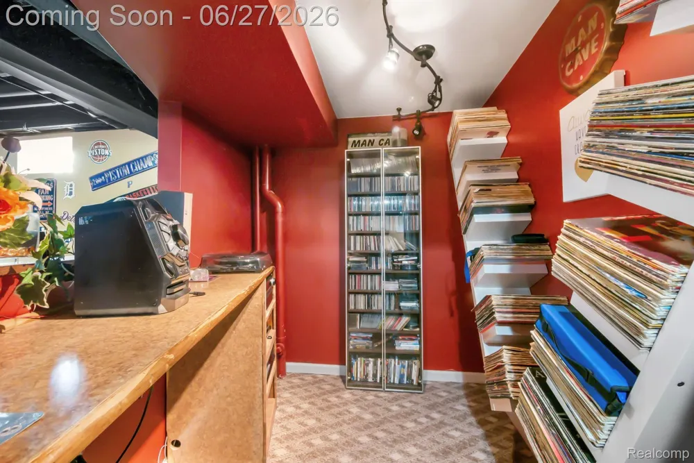 6552 Florence Lane Van Buren Charter Township, MI 48111