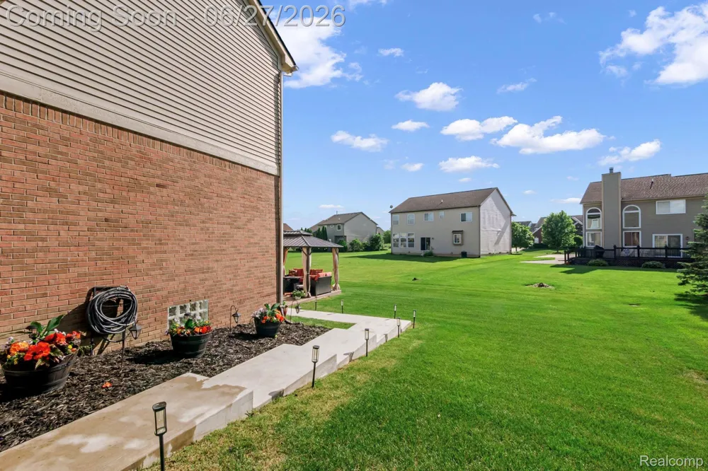 6552 Florence Lane Van Buren Charter Township, MI 48111