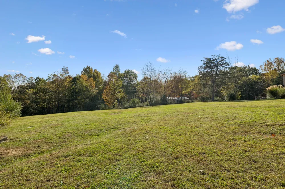6060 Washer Rd Lyles, TN 37098
