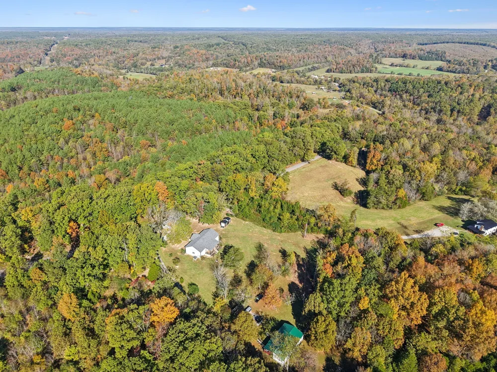 6060 Washer Rd Lyles, TN 37098