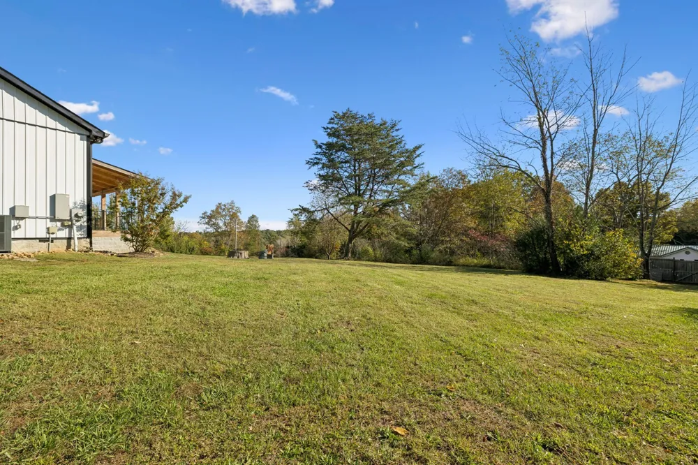 6060 Washer Rd Lyles, TN 37098