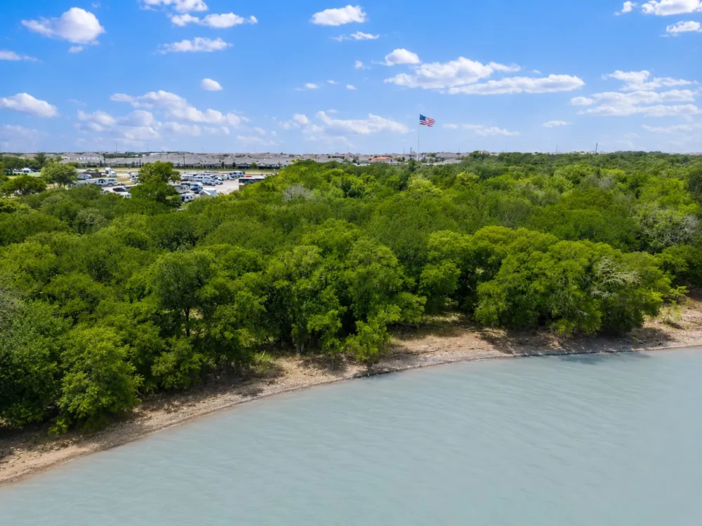 640 LLOYDS ROAD #6 Little Elm, TX 75068
