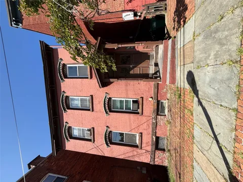 185 Union Street #1