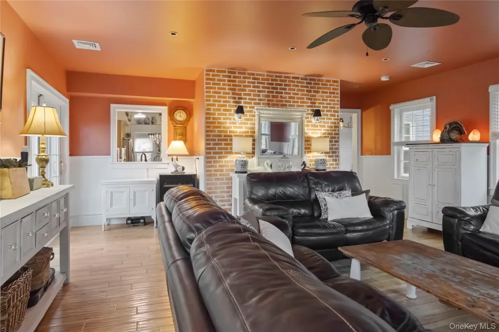 195 Pressler Road Wallkill, NY 12589