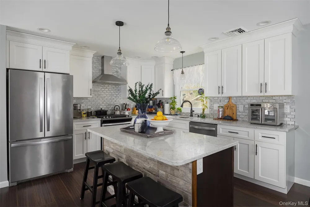 8 Willow Road Beacon, NY 12508