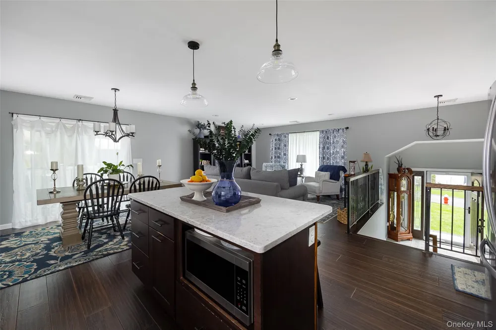 8 Willow Road Beacon, NY 12508