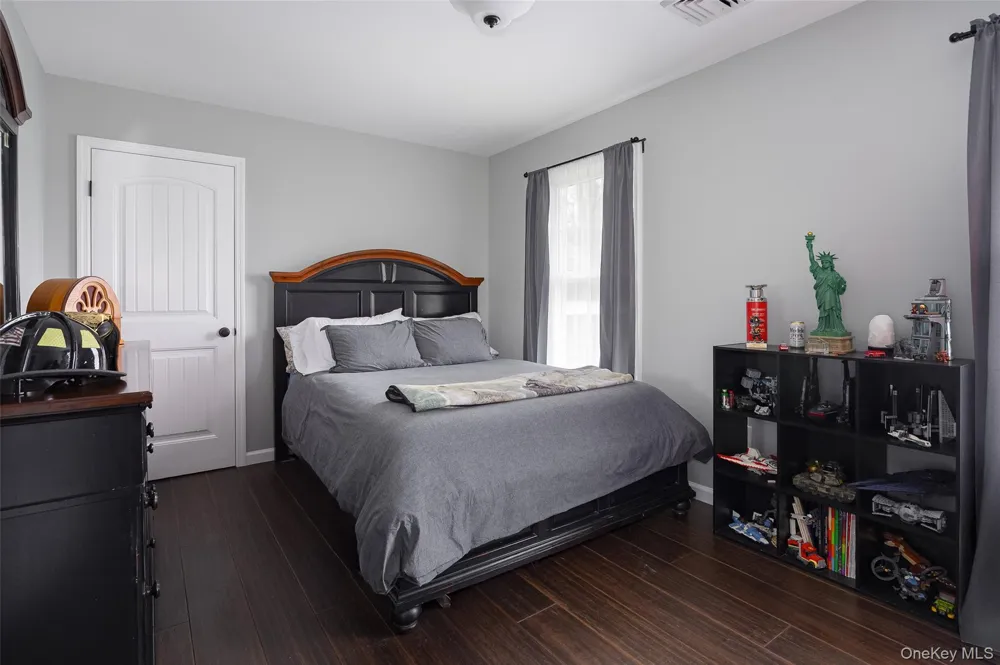 8 Willow Road Beacon, NY 12508