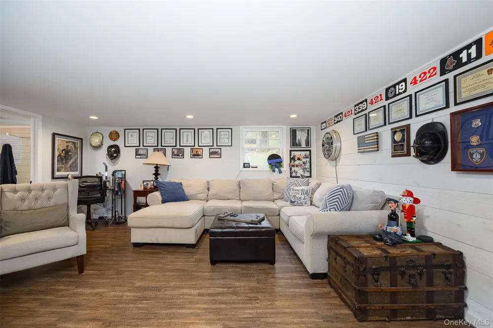 8 Willow Road Beacon, NY 12508