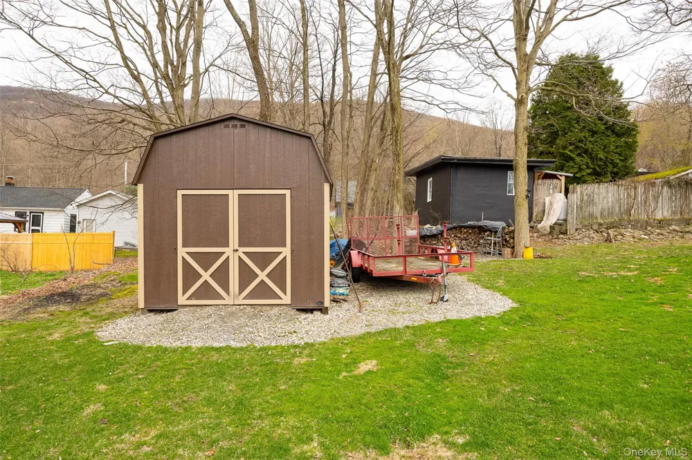 8 Willow Road Beacon, NY 12508
