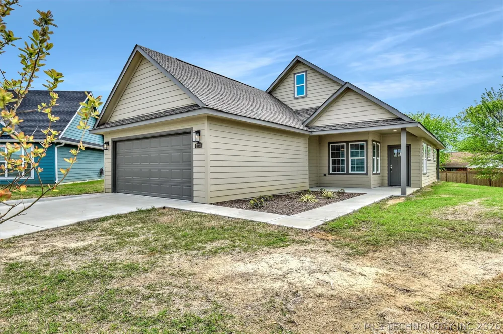 1178 Wild Indigo Circle Calera, OK 74730