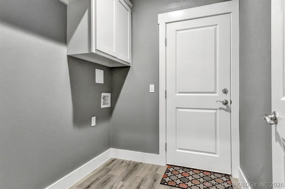 1178 Wild Indigo Circle Calera, OK 74730