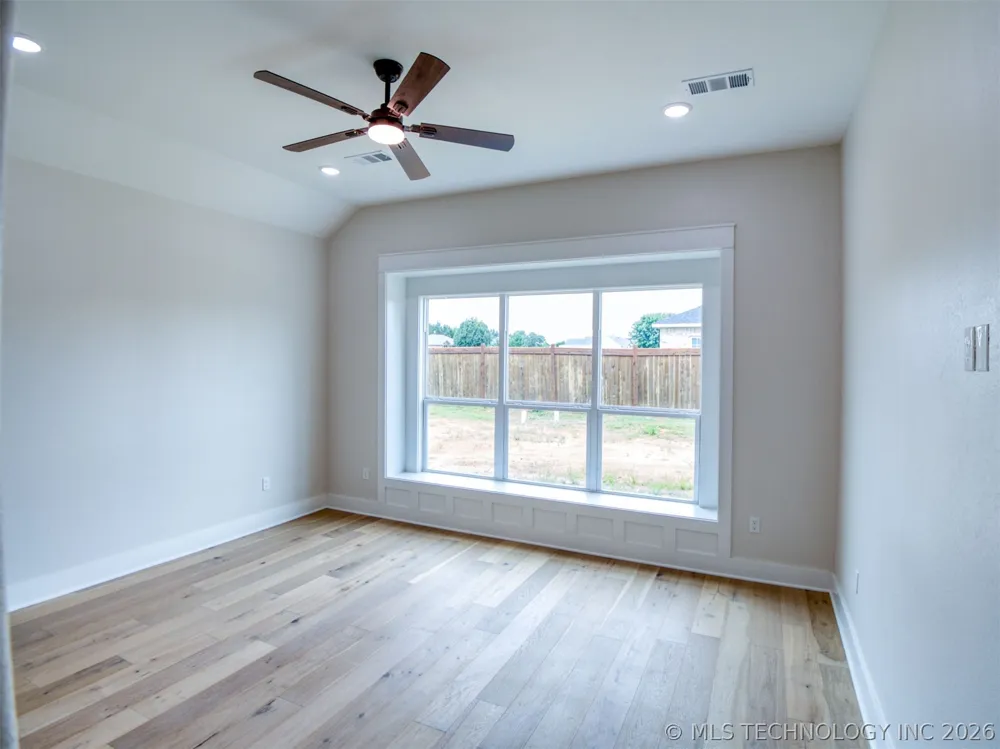 1197 Wild Indigo Circle Calera, OK 74730