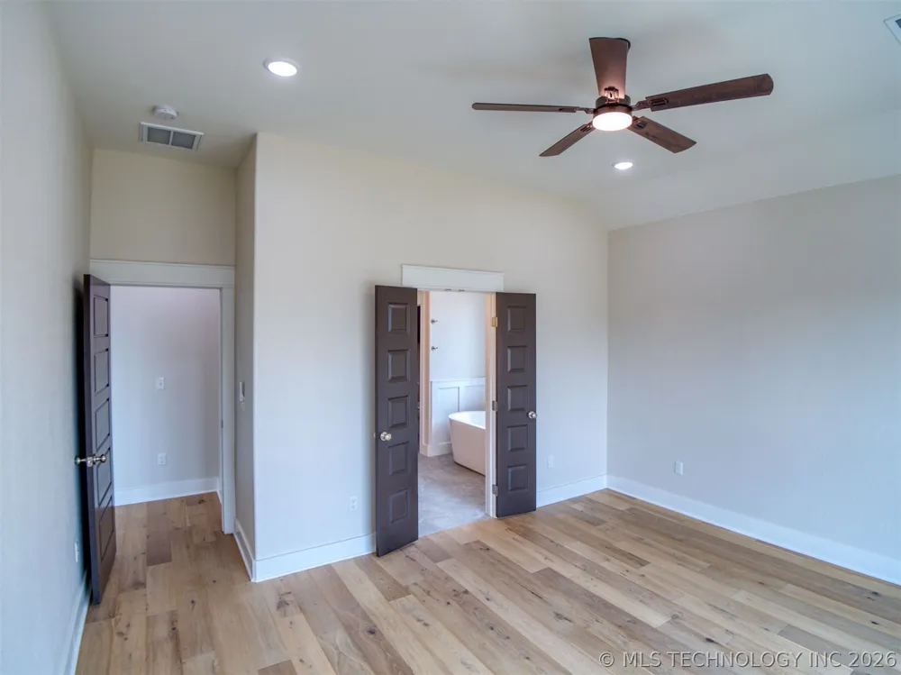1197 Wild Indigo Circle Calera, OK 74730