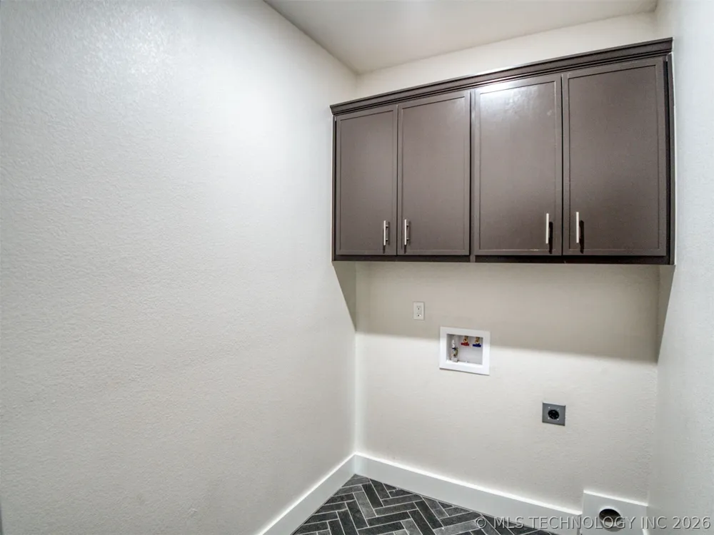 1197 Wild Indigo Circle Calera, OK 74730