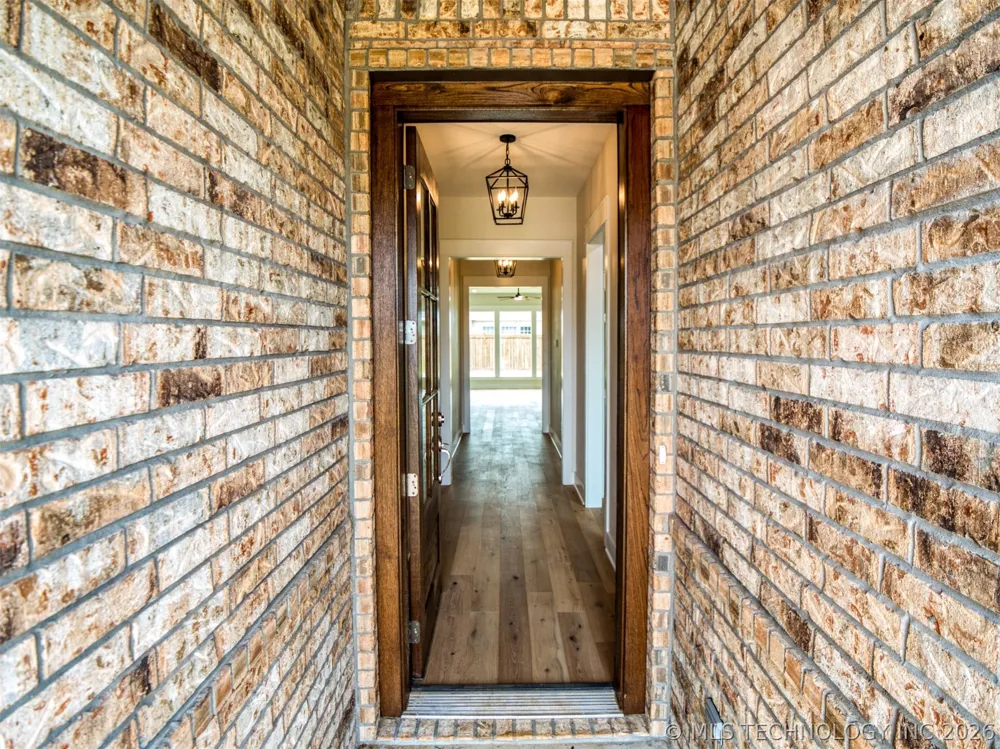 1197 Wild Indigo Circle Calera, OK 74730