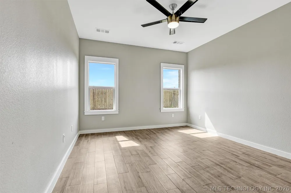 1181 Wild Indigo Circle Calera, OK 74730