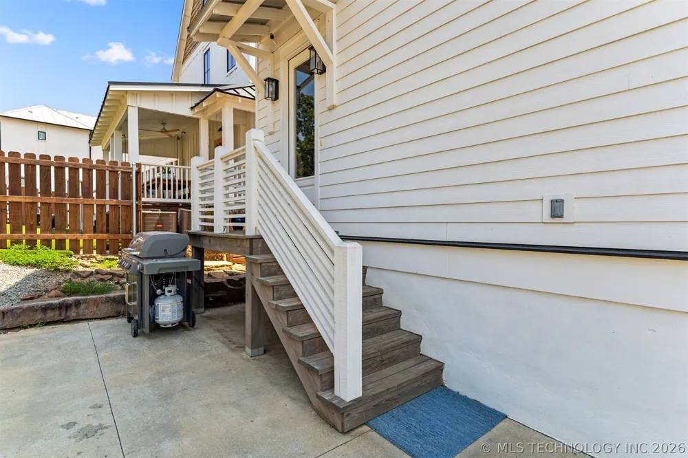 101 Lower Greenway Carlton Landing, OK 74432