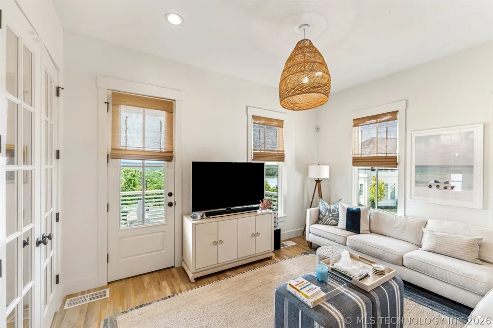 101 Lower Greenway Carlton Landing, OK 74432