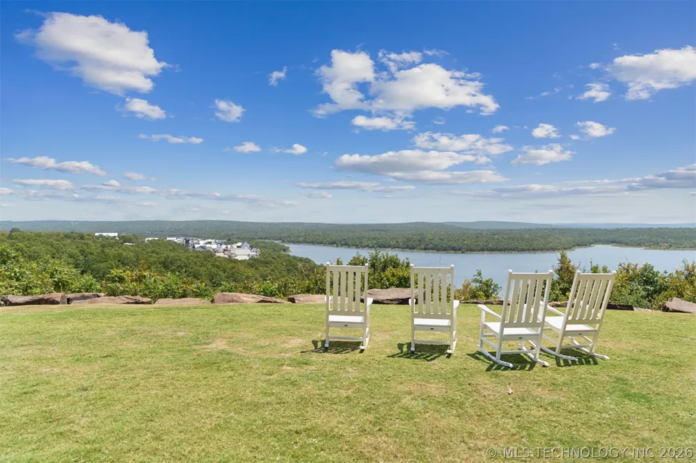 101 Lower Greenway Carlton Landing, OK 74432